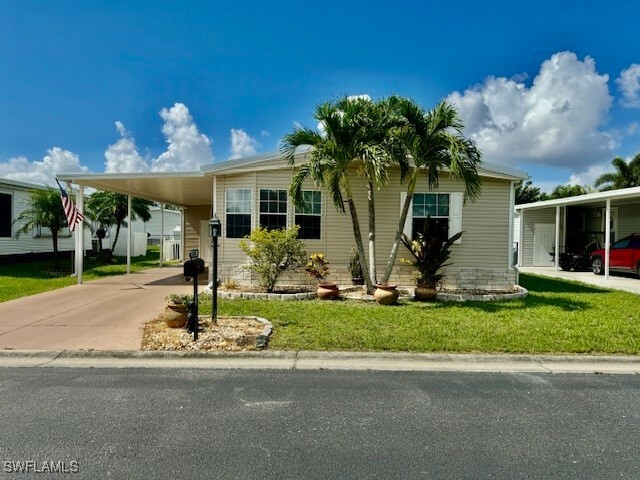 Property Photo:  14576 Lara Circle  FL 33917 