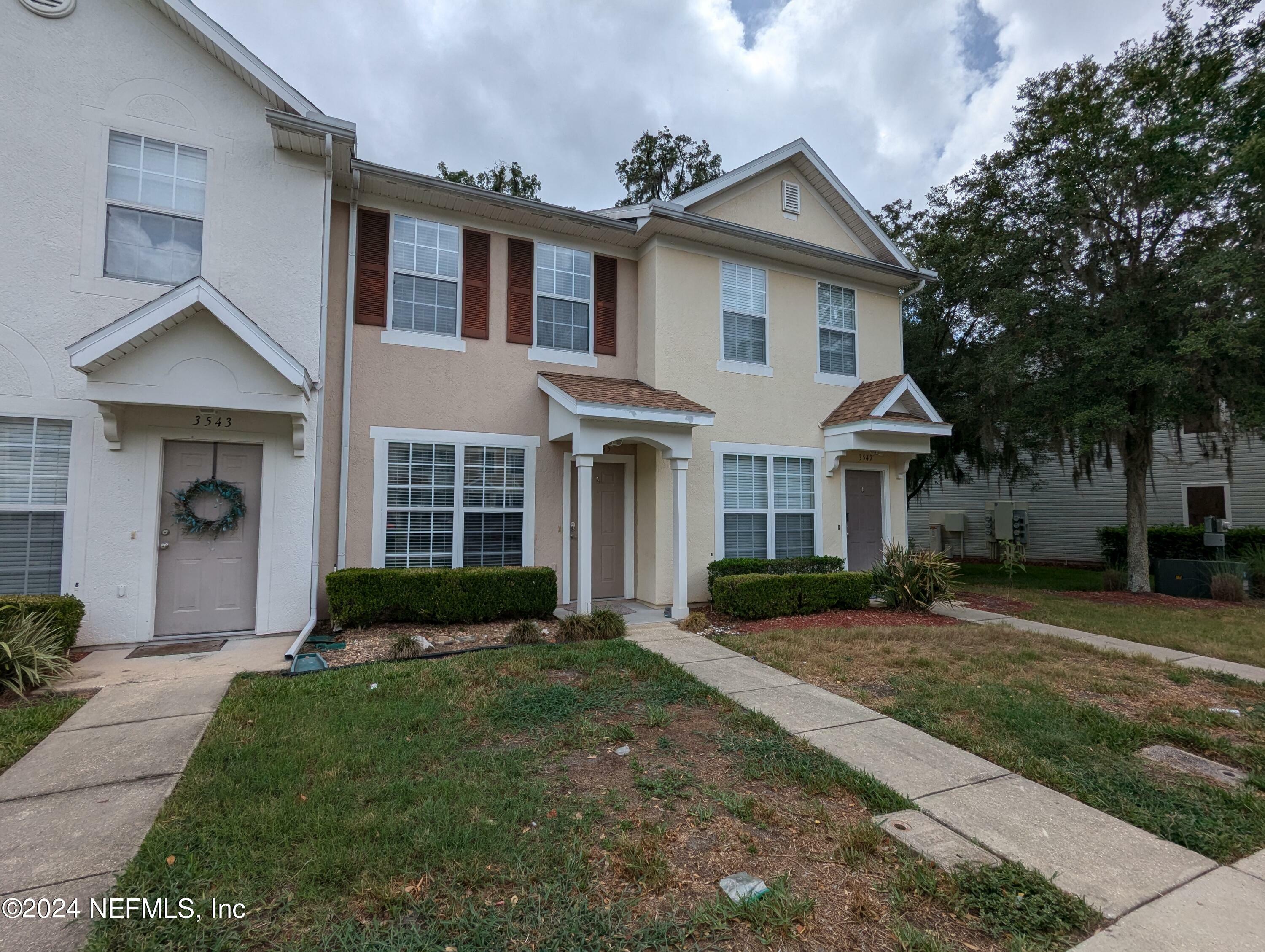 Property Photo:  3545 Twisted Tree Lane  FL 32216 