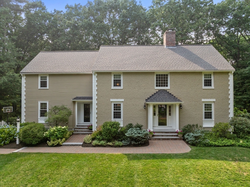 Property Photo:  27 Chanticleer Road  MA 01776 