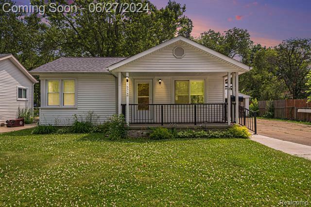 Property Photo:  16315 Kennebec Street  MI 48195 