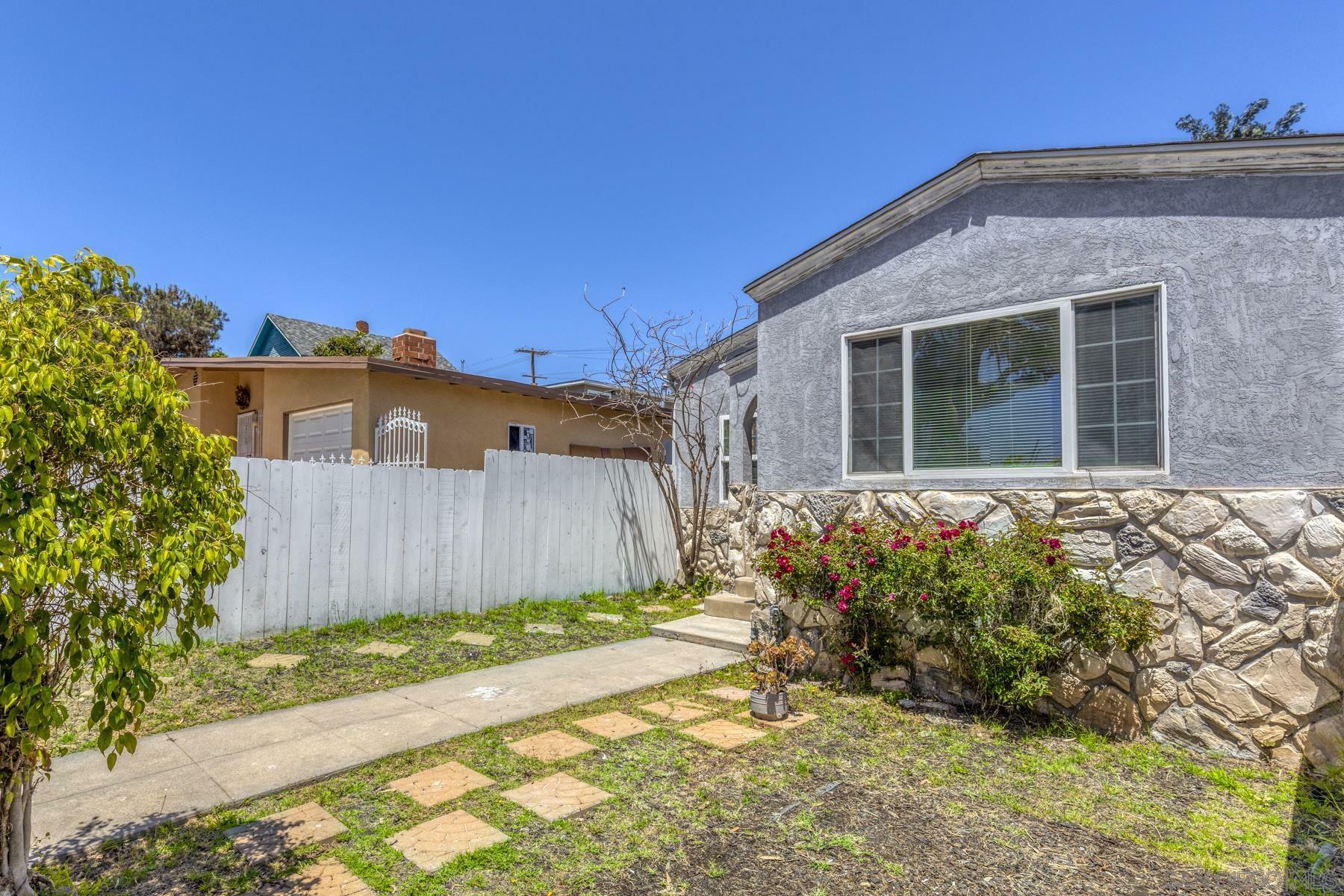 Property Photo: 3020 G St CA 92102