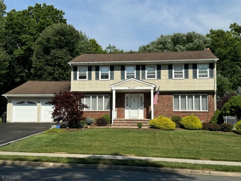 Property Photo:  19 Knox Ter  NJ 07512 