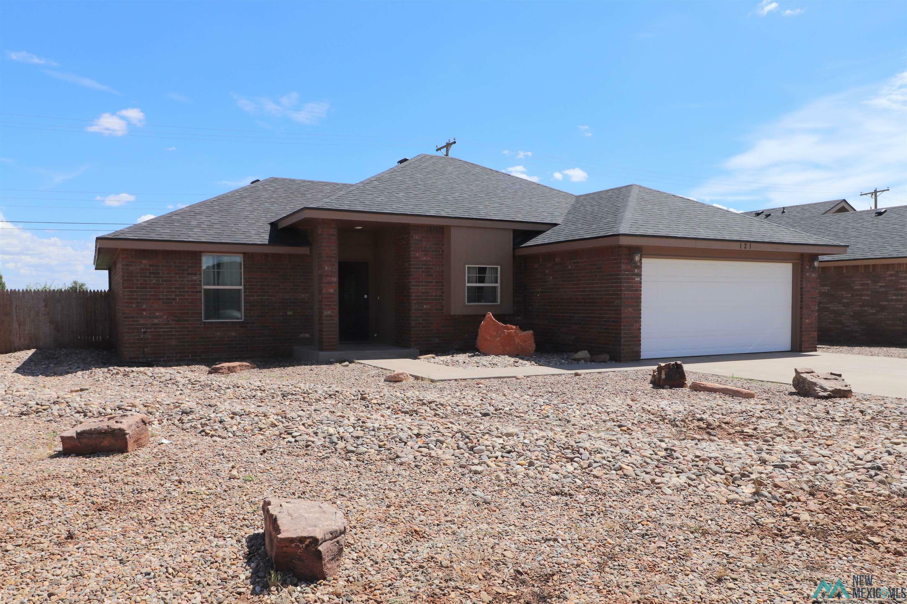 Property Photo:  121 Sombrero Road  NM 88101 