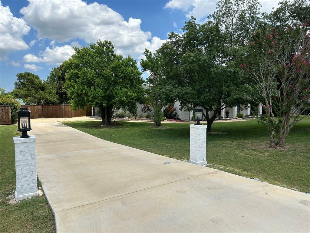 Property Photo:  16340 Redbud Drive  TX 75071 