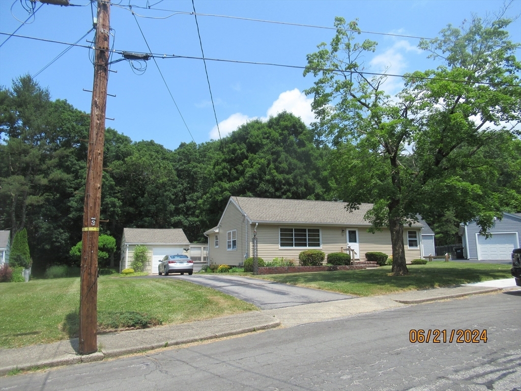 Property Photo:  22 Susan Pkwy  MA 01569 