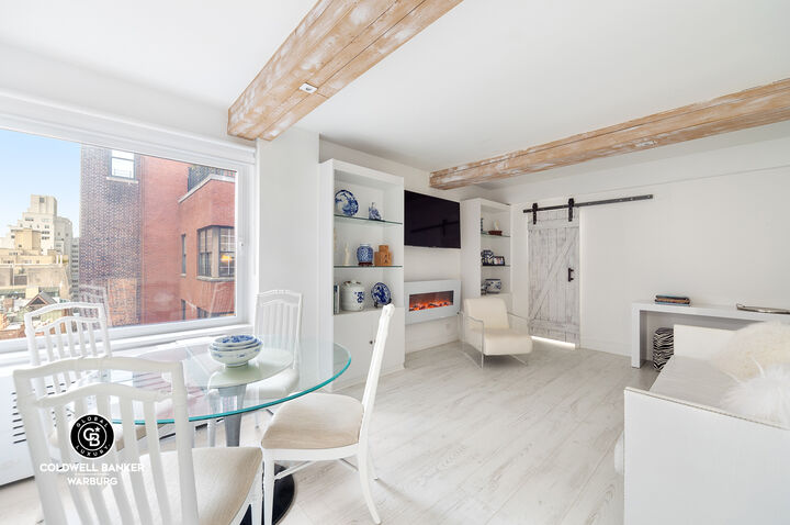 Property Photo:  750 Park Avenue 16D  NY 10021 