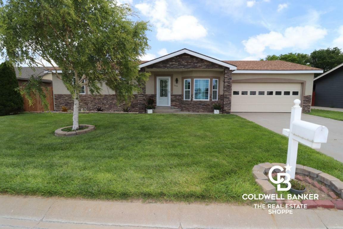 Property Photo:  509 Oak Street  KS 67871 