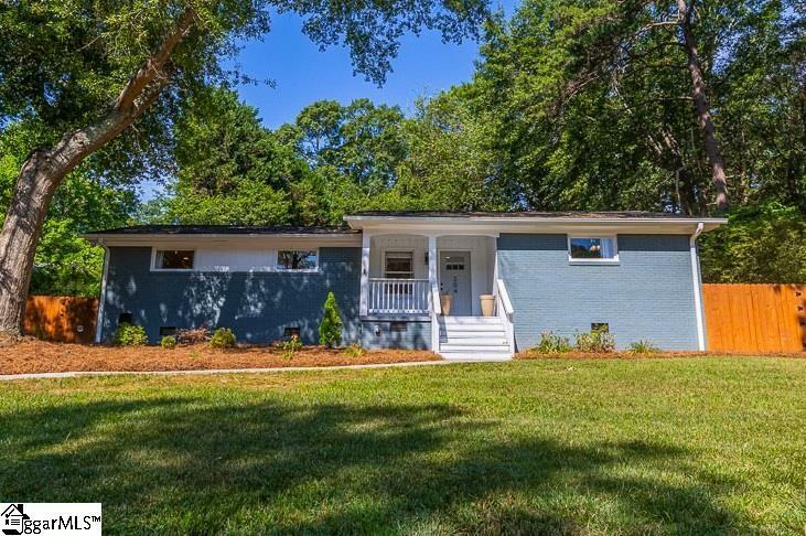 Property Photo:  204 Westwood Drive  SC 29680 