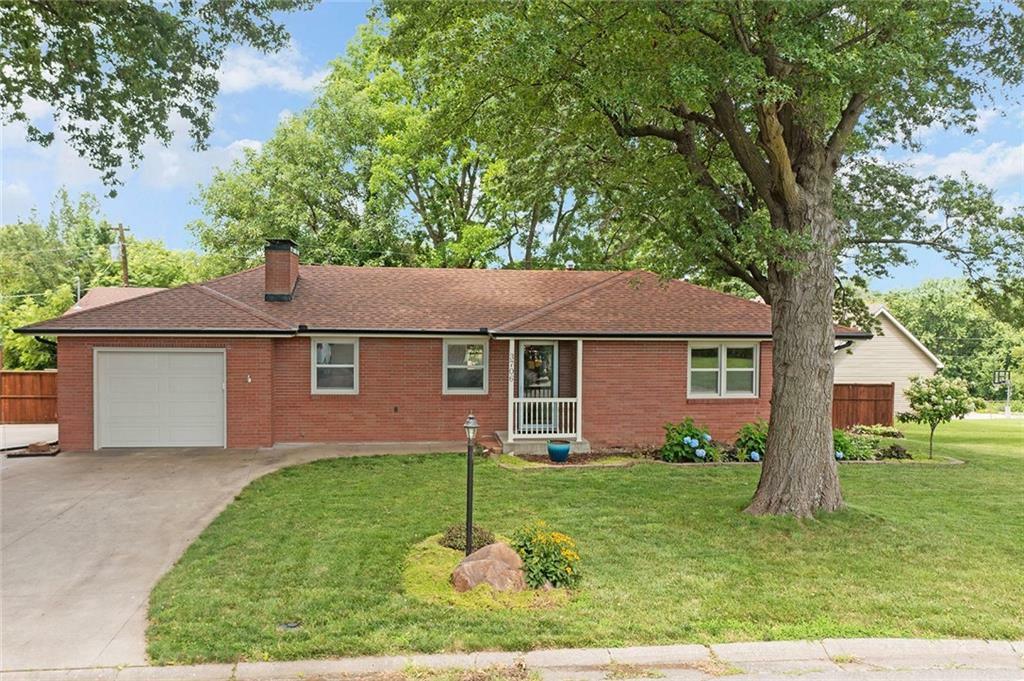 Property Photo:  3706 W Nickell Terrace  MO 64506 