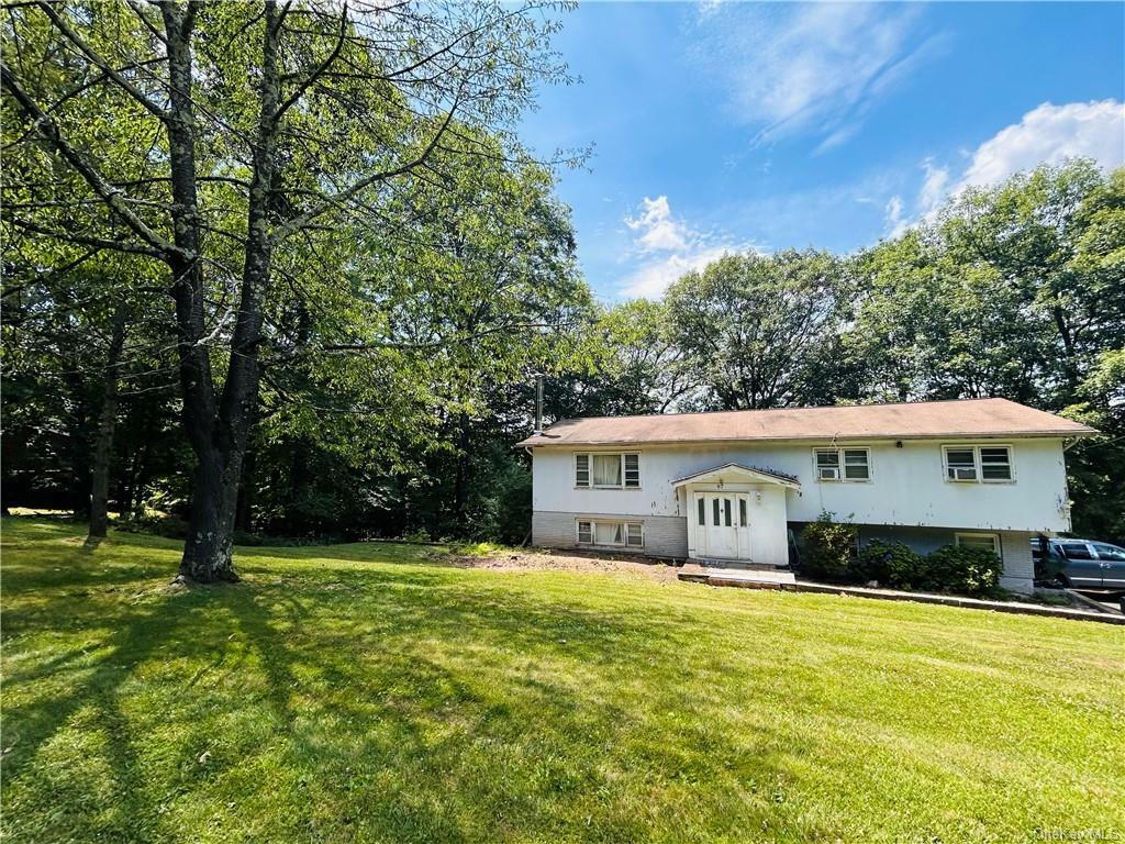 Property Photo:  97 Westview Road  NY 10977 