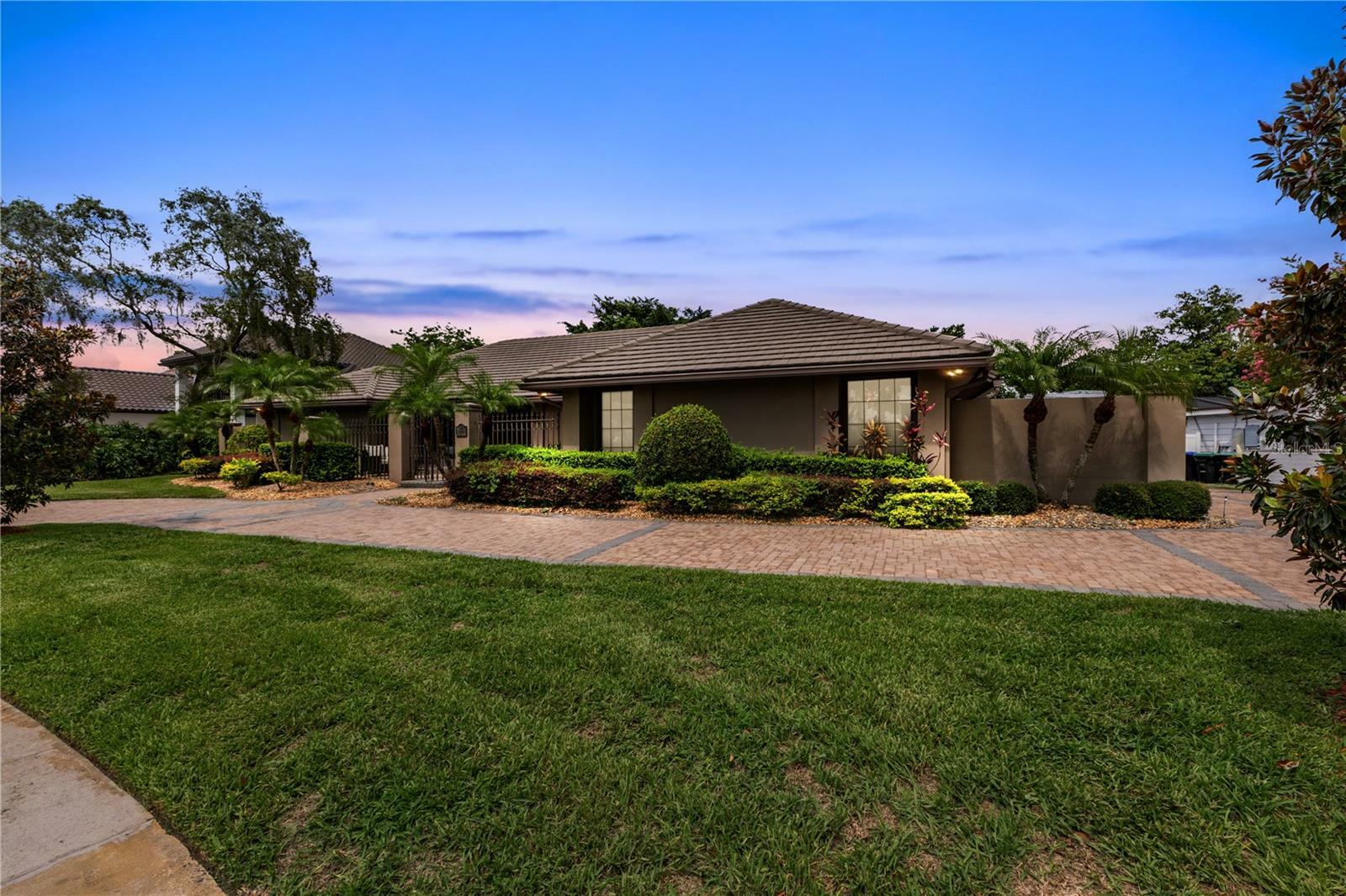 Property Photo:  9227 Cypress Cove Drive  FL 32819 