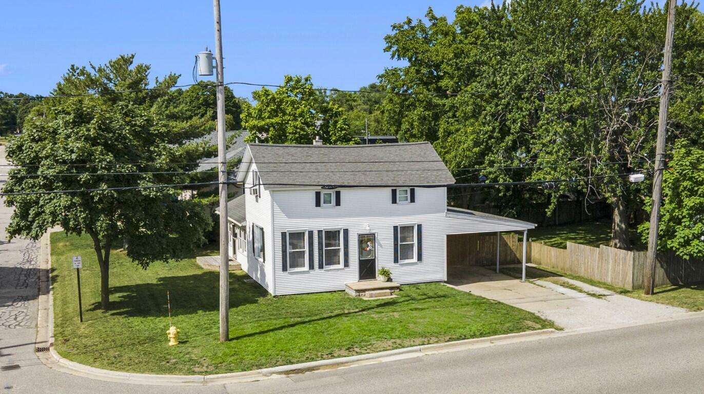 Property Photo: 116 S Park Street MI 49456