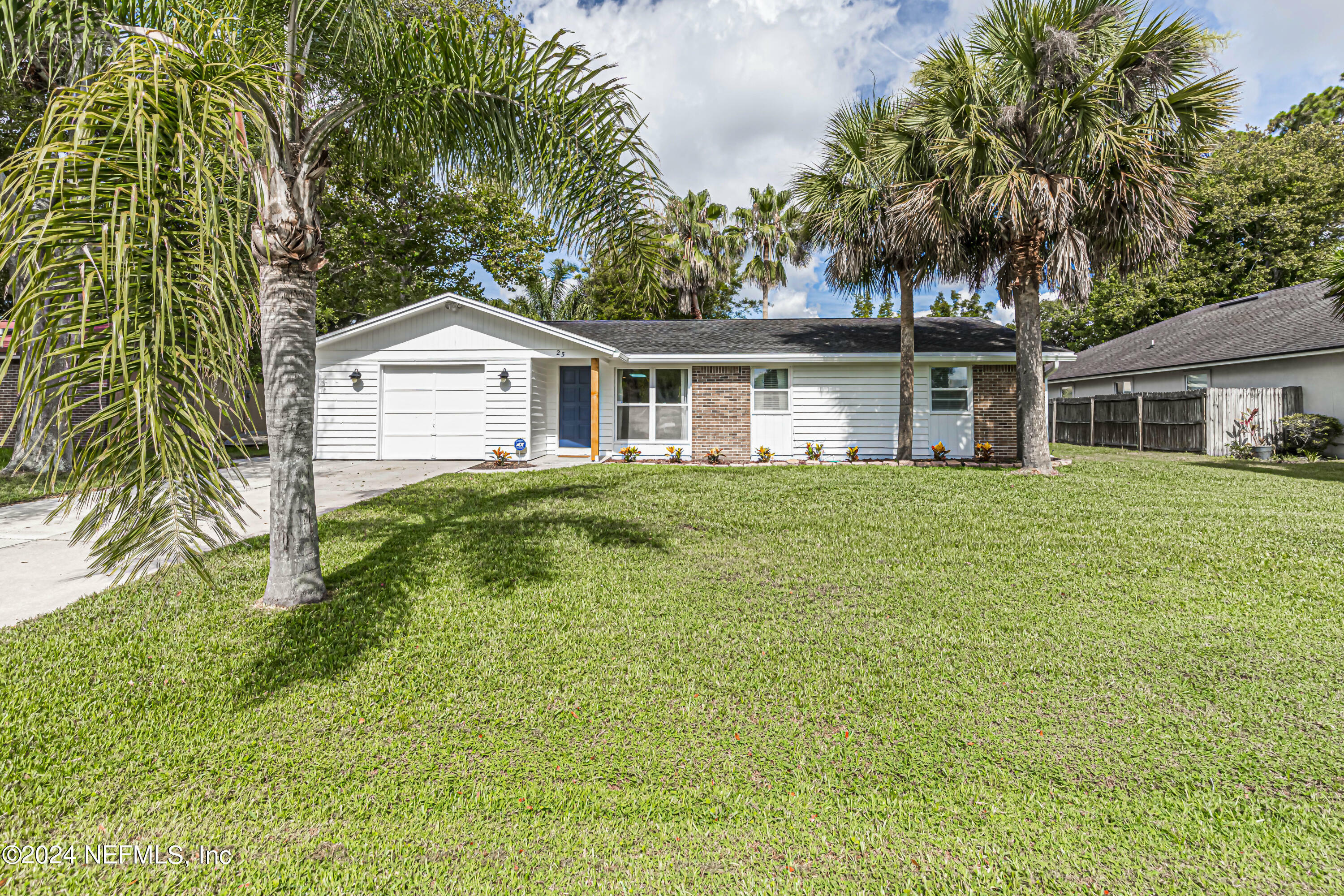 Property Photo:  25 Seatrout Street  FL 32082 