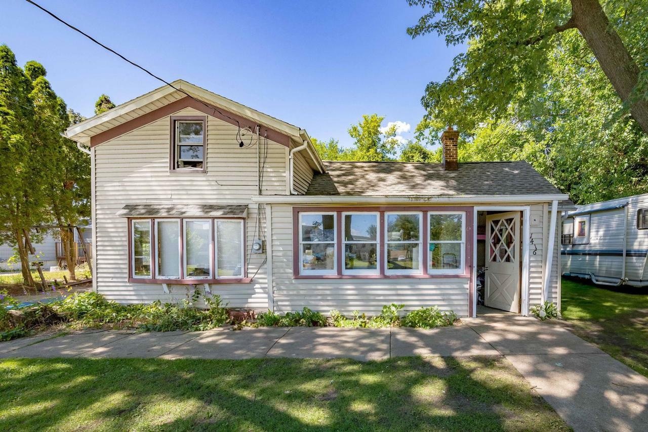 Property Photo:  1416 Riverside Street  WI 53548 