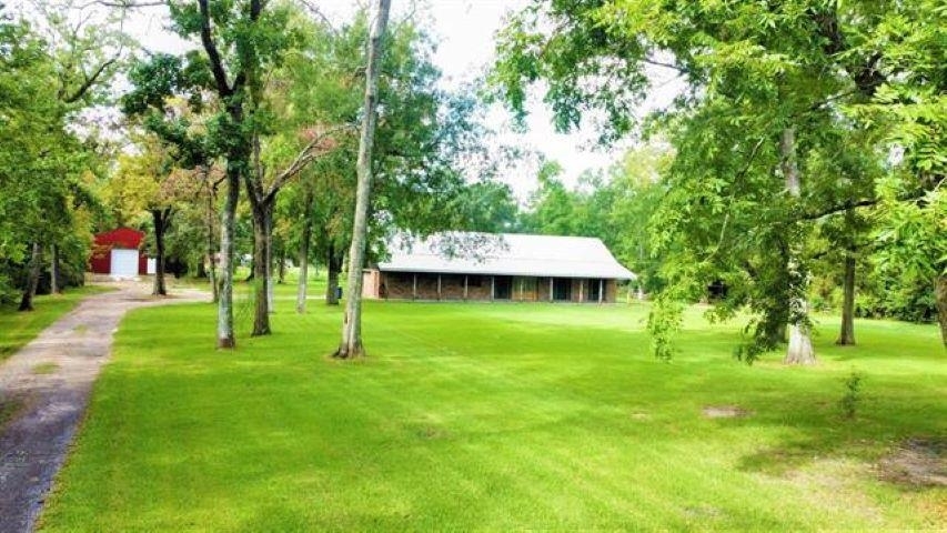 4992 Godwin Rd.  Orange TX 77630 photo