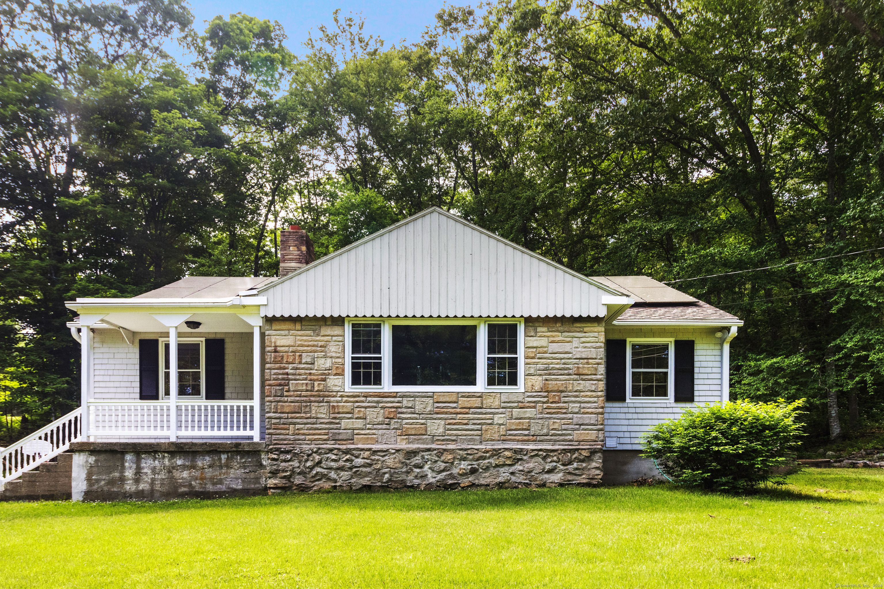 Property Photo: 73 Wendell Comrie Road CT 06339