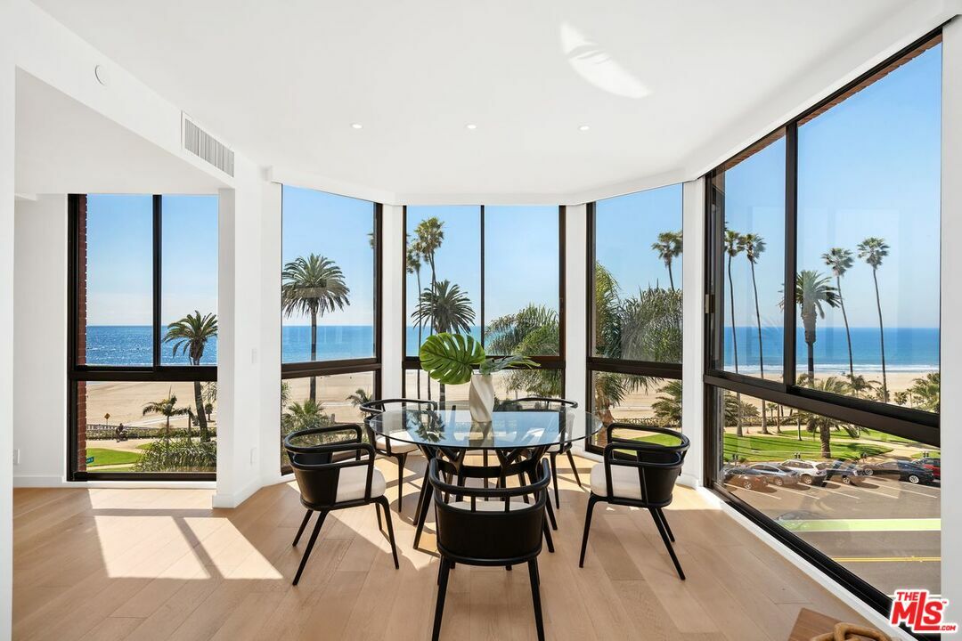 1033   Ocean Ave 404  Santa Monica CA 90403 photo