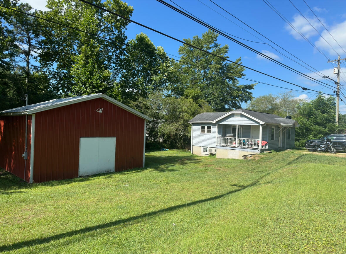 Property Photo: 2426 E Highway 136 GA 30728