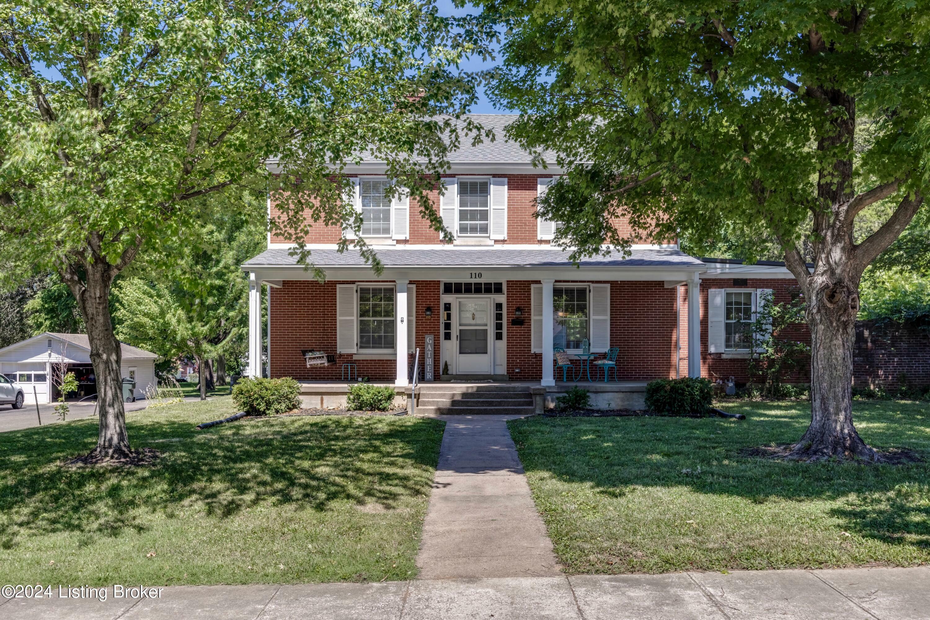 Property Photo:  110 S Maple St  KY 42701 