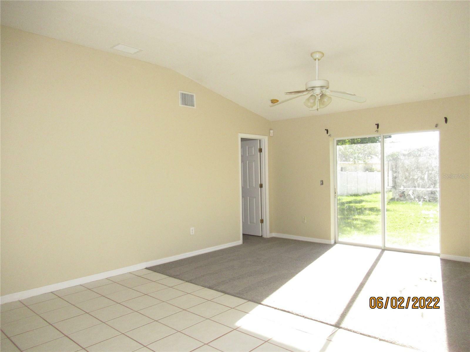 Property Photo:  2610 Queen Alberta Drive  FL 33594 