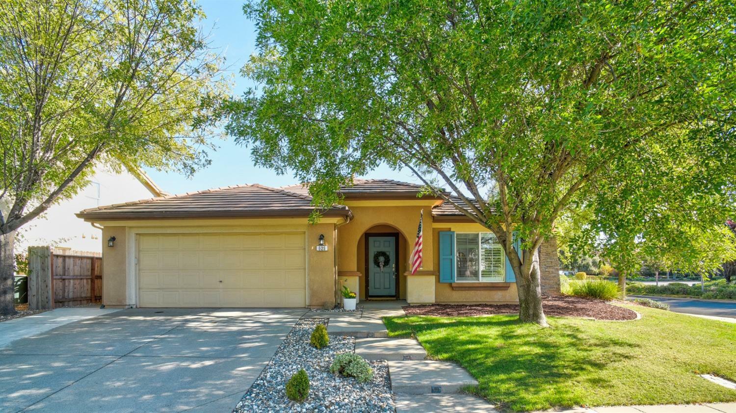 Property Photo: 625 Dover Lane CA 95648