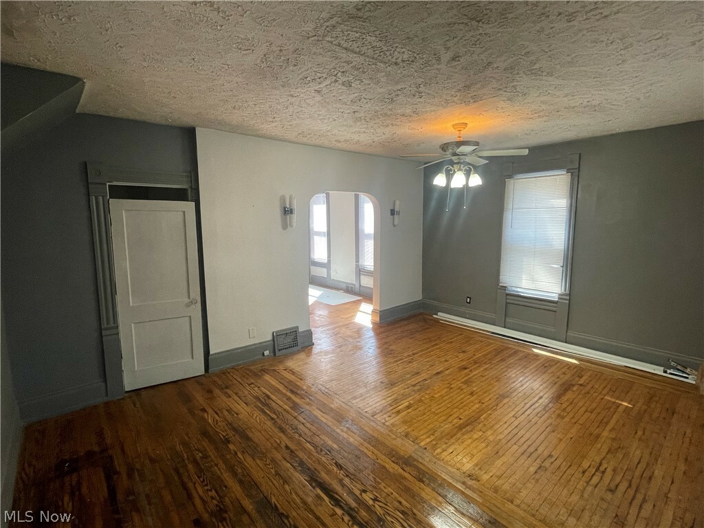 Property Photo:  622 Payne Avenue  OH 44302 