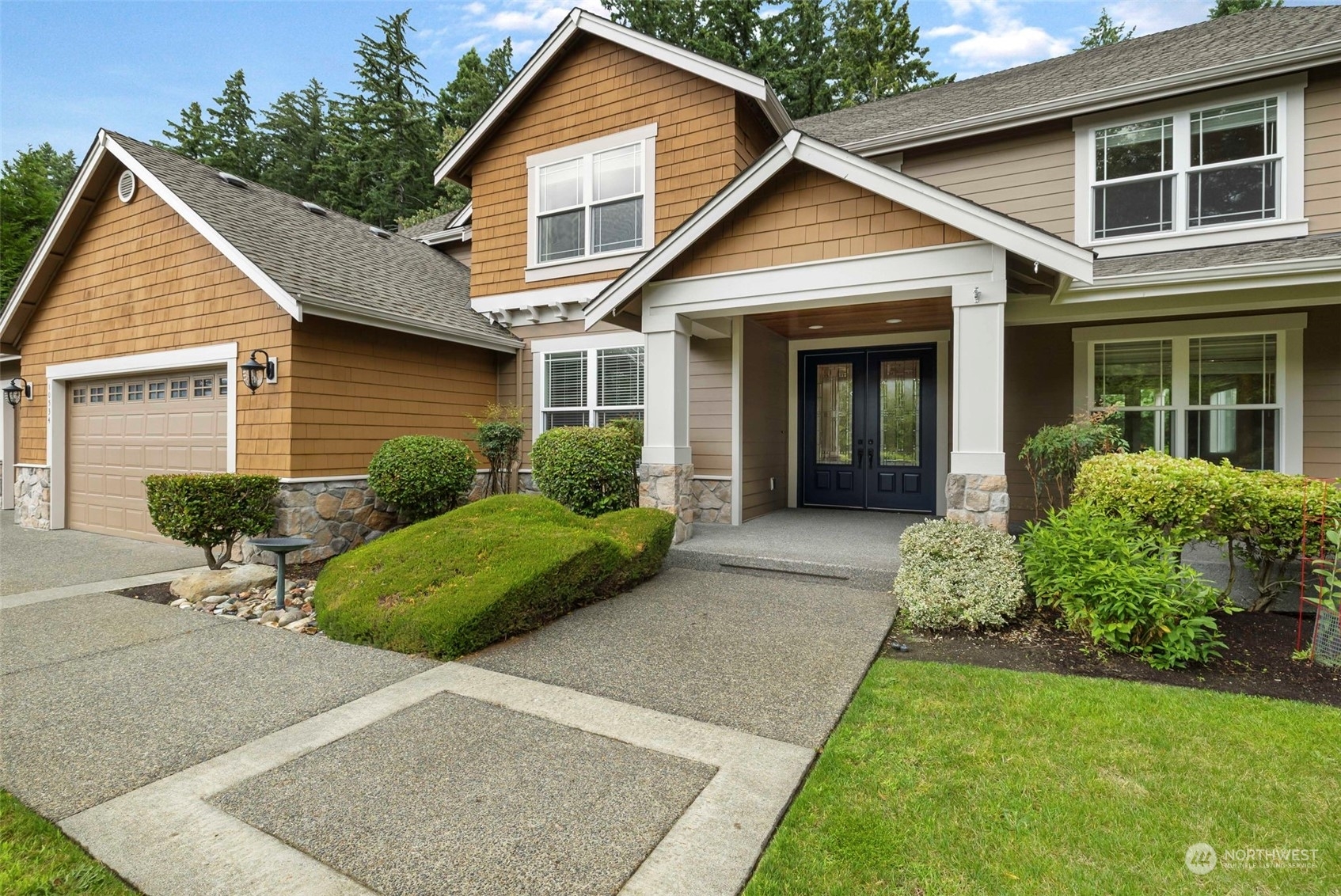 Property Photo:  10534 SE 300th Street  WA 98092 