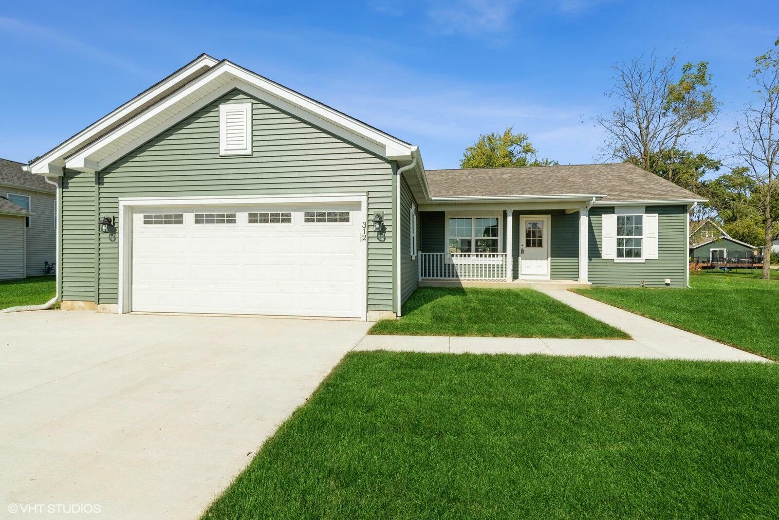 Property Photo:  312 Spring Dr Lt41  WI 53184 