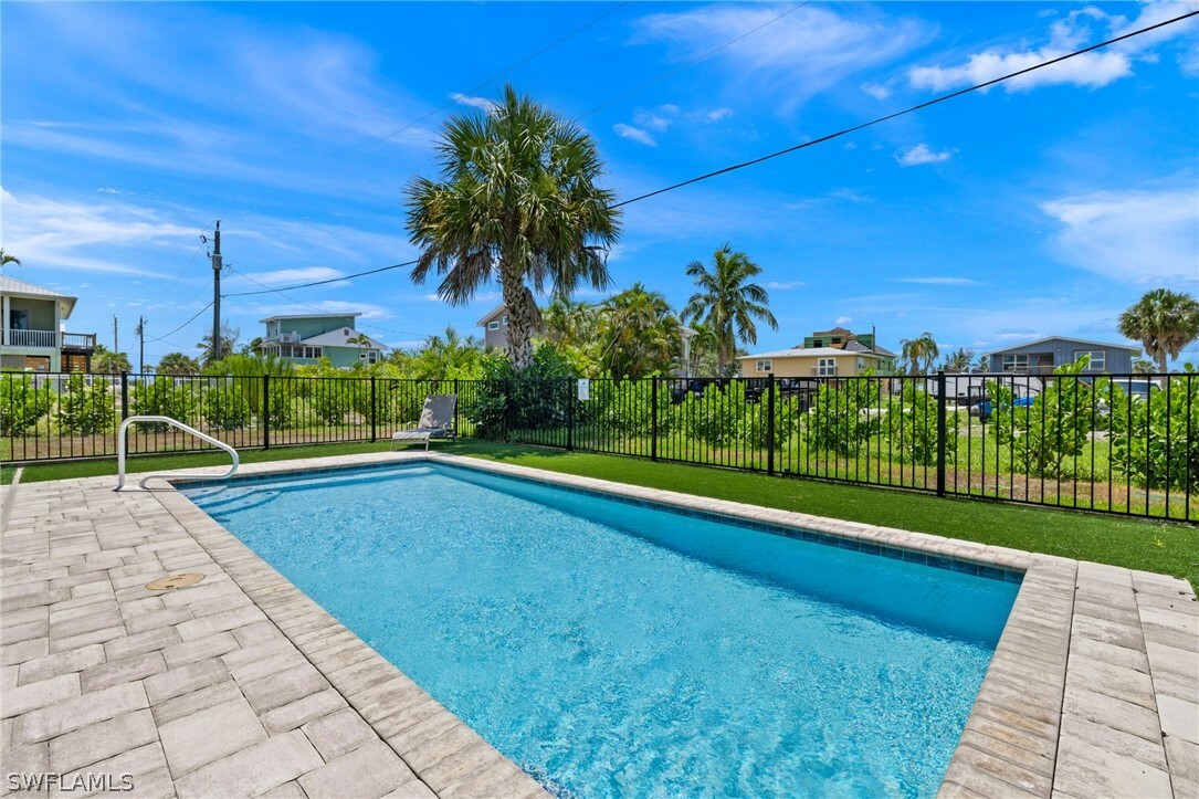 Property Photo:  131 Gulf Island Drive  FL 33931 