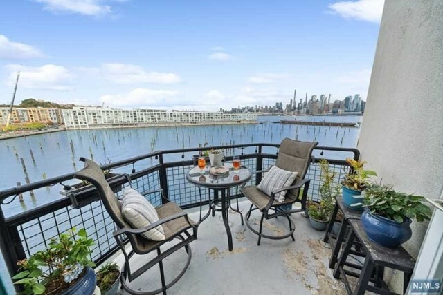 Property Photo:  600 Harbor Boulevard 923/925  NJ 07086 