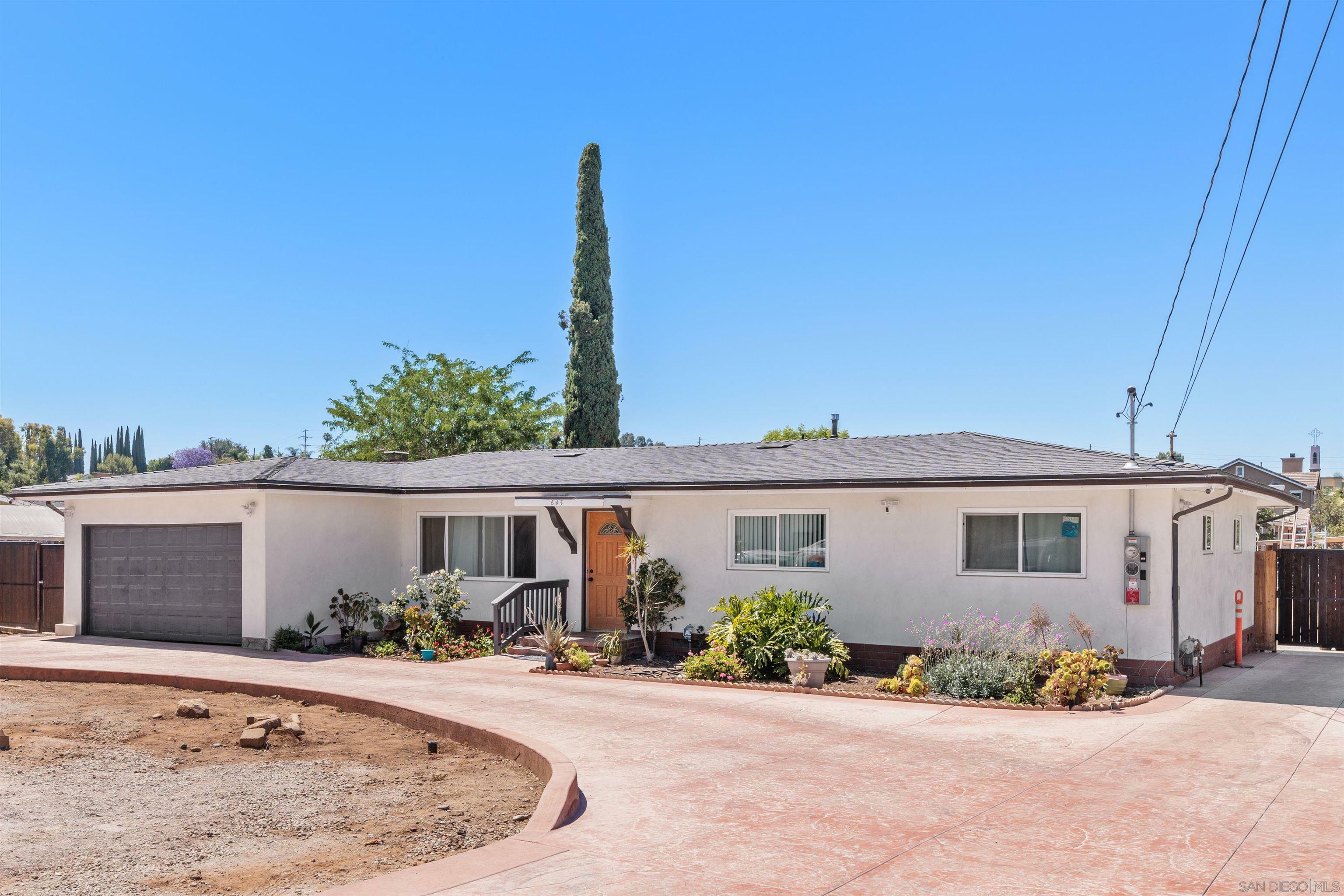 Property Photo: 643 McDonald Ln CA 92025