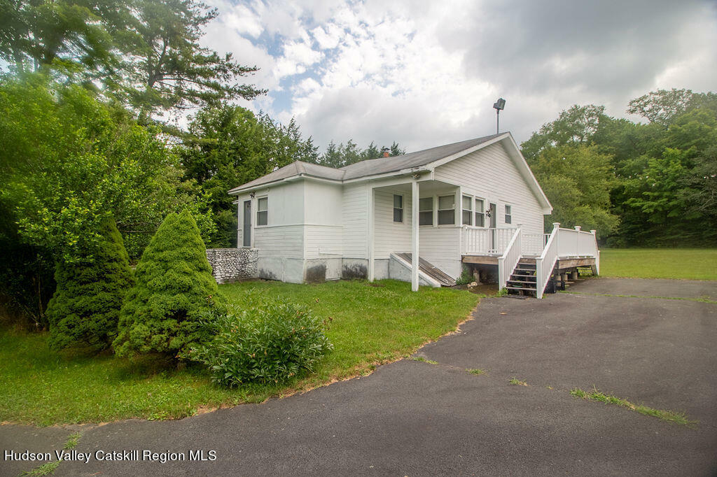 Property Photo:  967 Briggs  NY 12428 