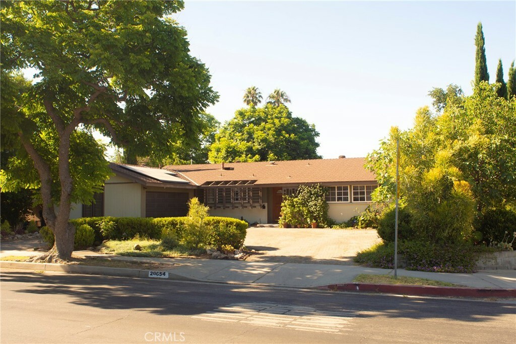 Property Photo:  20654 San Jose Street  CA 91311 