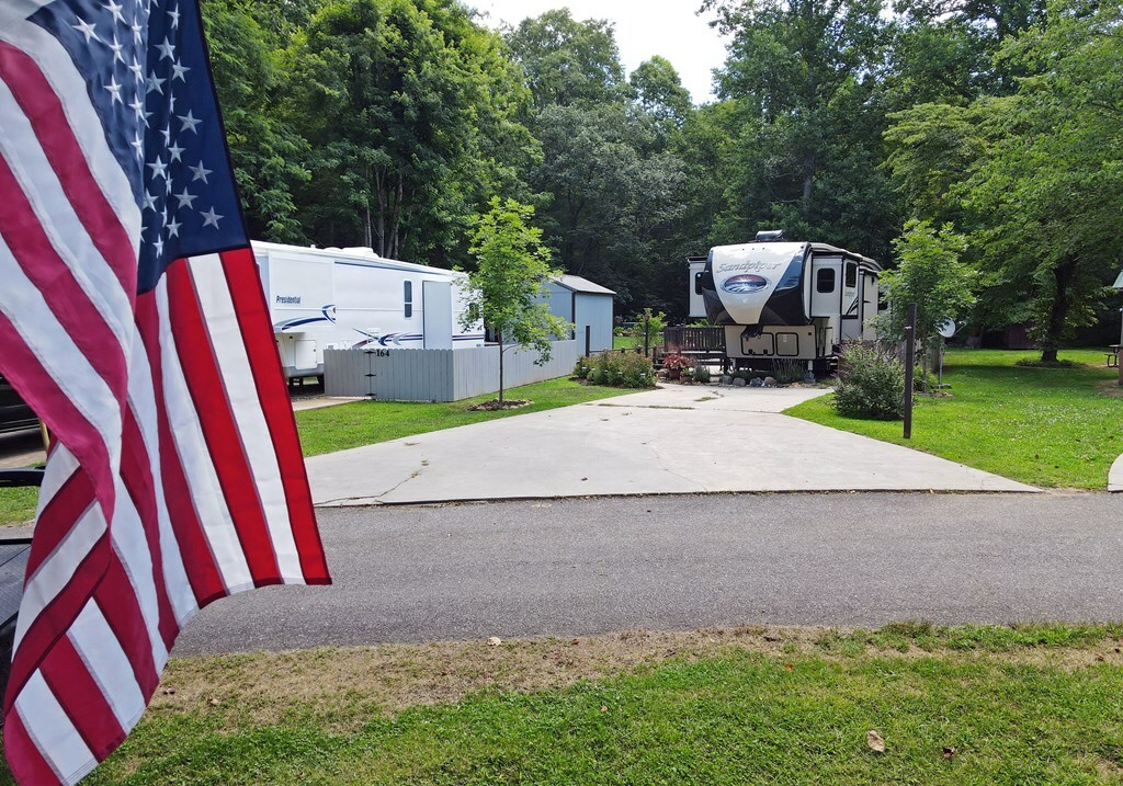 Property Photo:  152 Bear Bend  GA 30512 