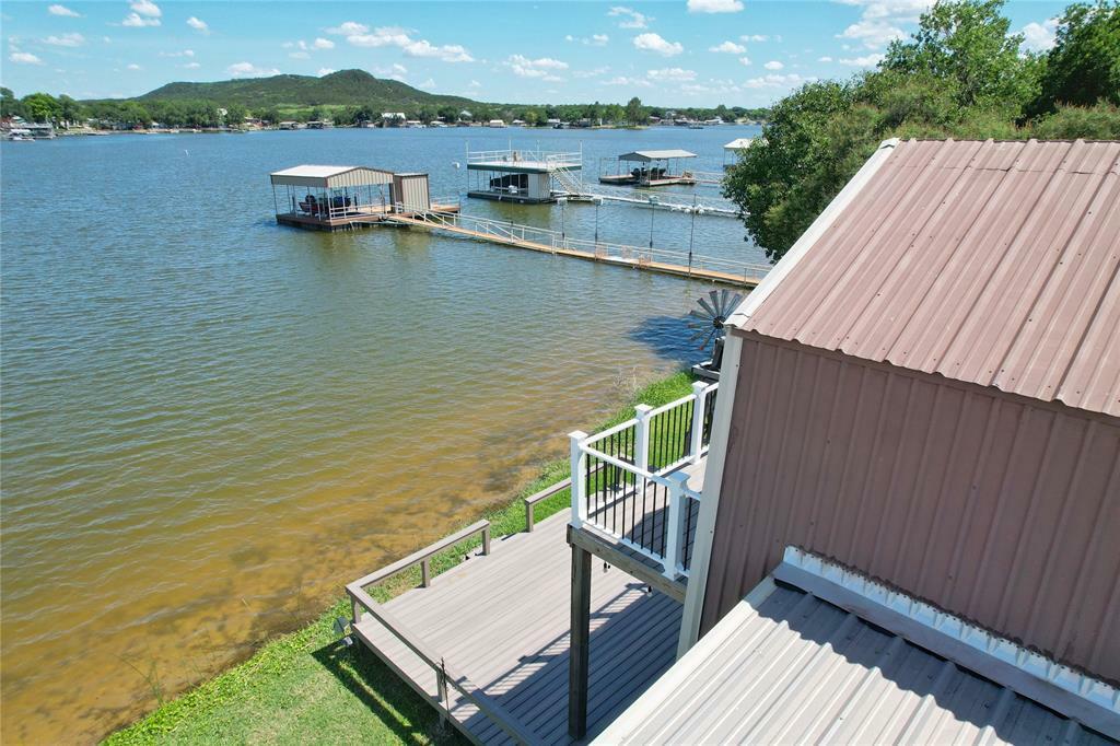 Property Photo: 1229 McGinnis Point TX 76449