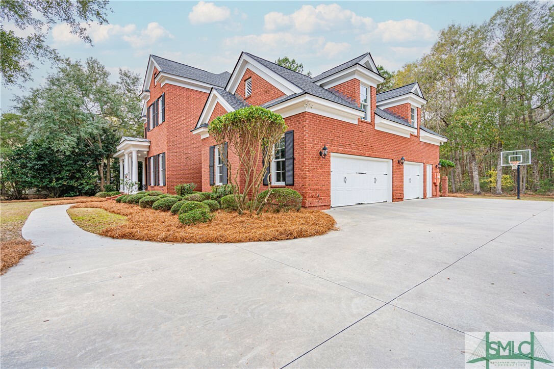 Property Photo:  329 Spanton Crescent  GA 31322 