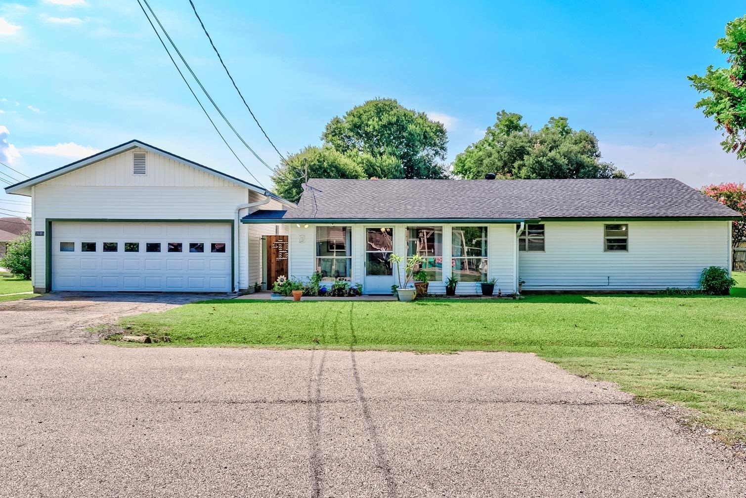 Property Photo:  7649 Brazos Ave  TX 77642 