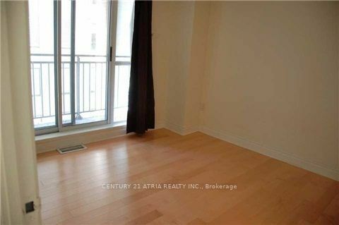 Property Photo:  80 Cumberland St 501  ON M5R 3V1 