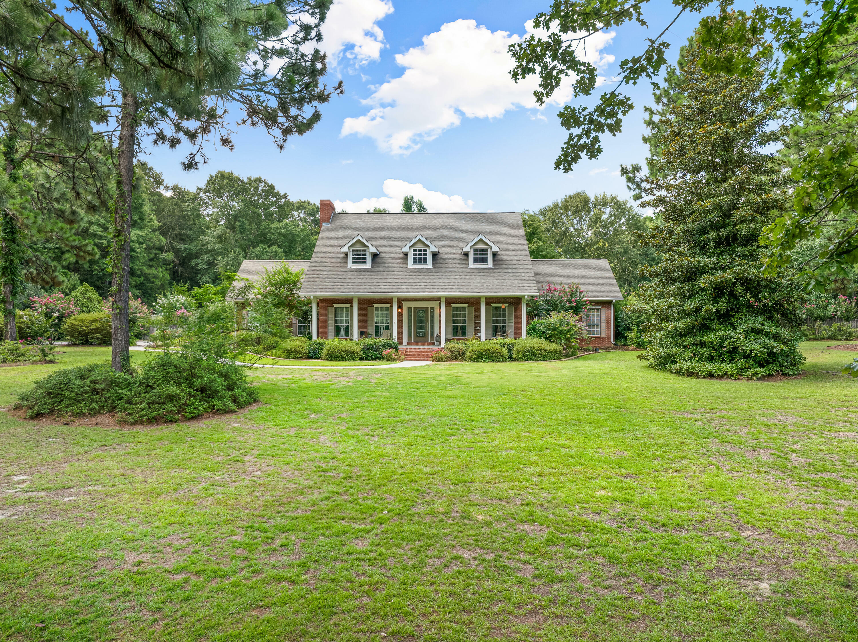 Property Photo:  35 Magellan Rd.  MS 39402 