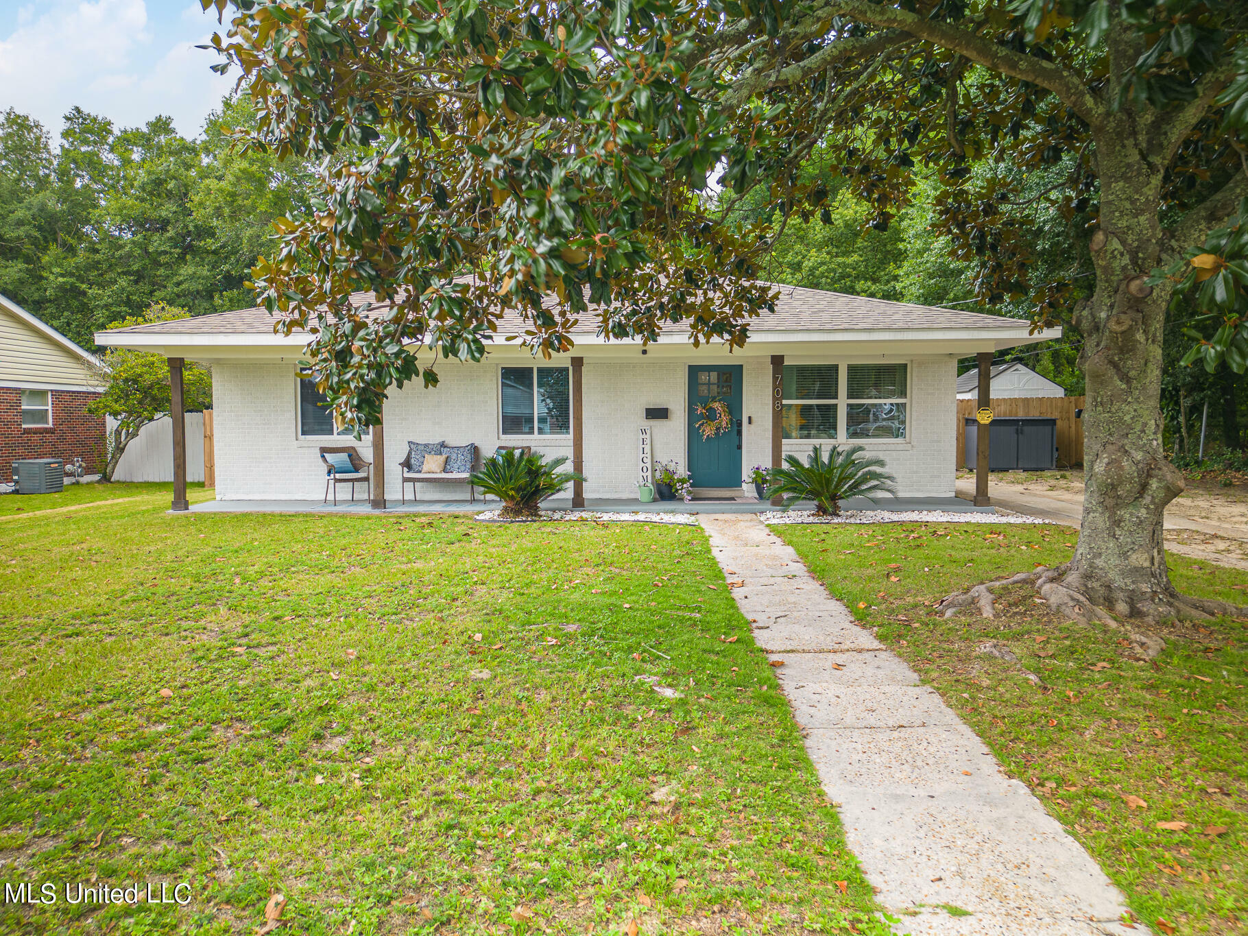 Property Photo:  708 Augustine Drive  MS 39507 