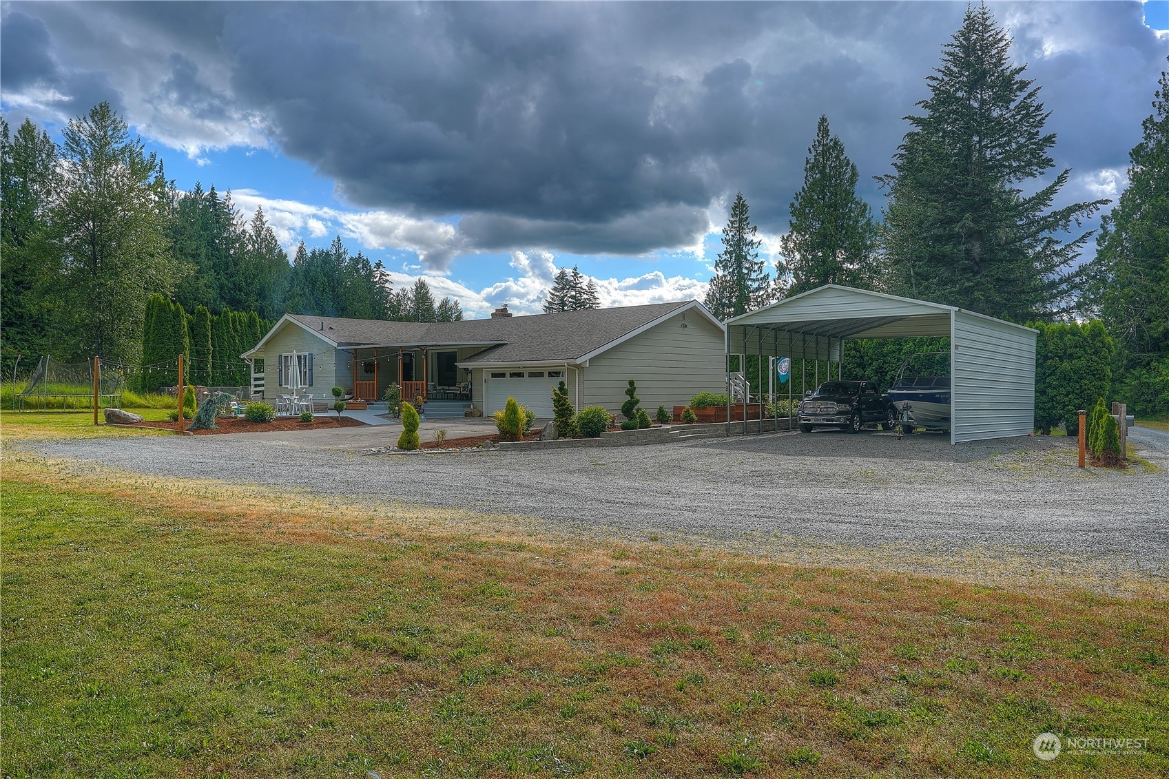 Property Photo:  10316 295th Street E  WA 98338 