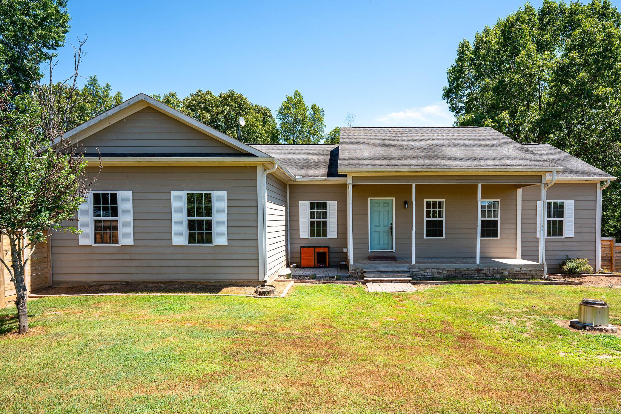 Property Photo: 552 Hwy 225 East AR 72058