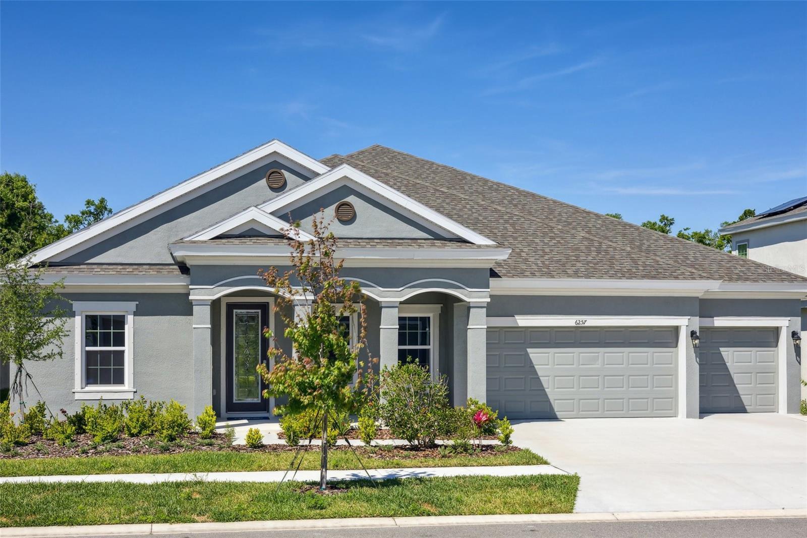 Property Photo:  6257 Hidden Branch Drive  FL 33572 
