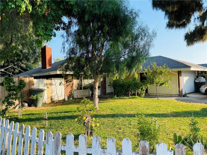 Property Photo:  7900 Temecula Place  CA 92503 