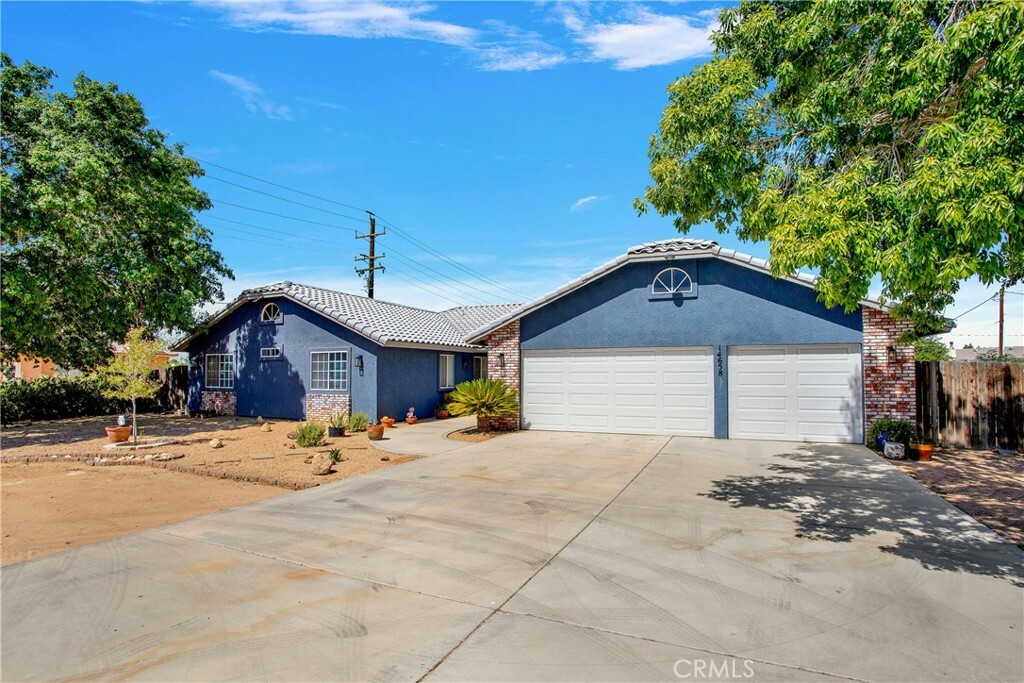 Property Photo:  14658 Rincon Road  CA 92307 