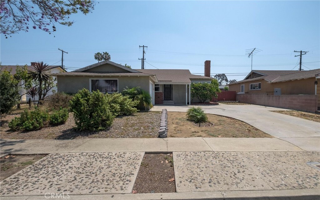 16844 S Orchard Avenue  Gardena CA 90247 photo