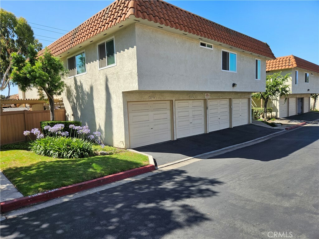 Property Photo:  22792 Malaga Way  CA 92630 