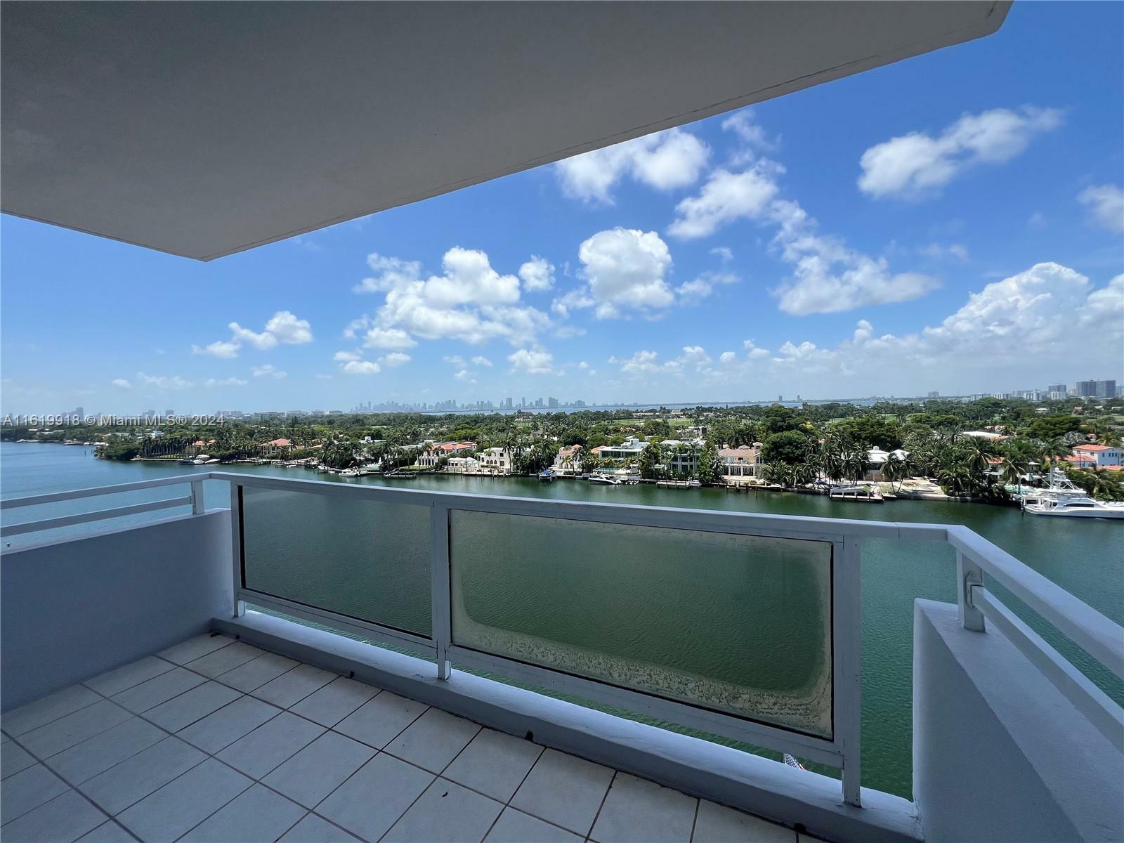 Property Photo:  5700 Collins Ave 10H  FL 33140 