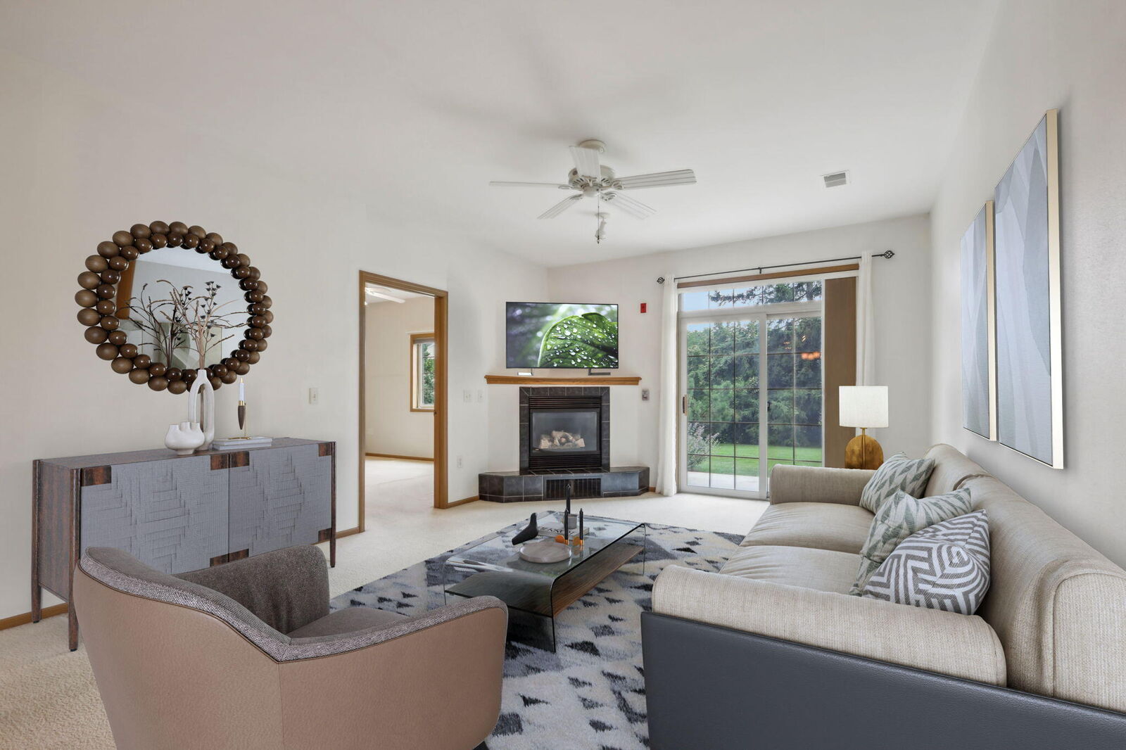 Property Photo: 2111 Pine Ridge Ct WI 53024