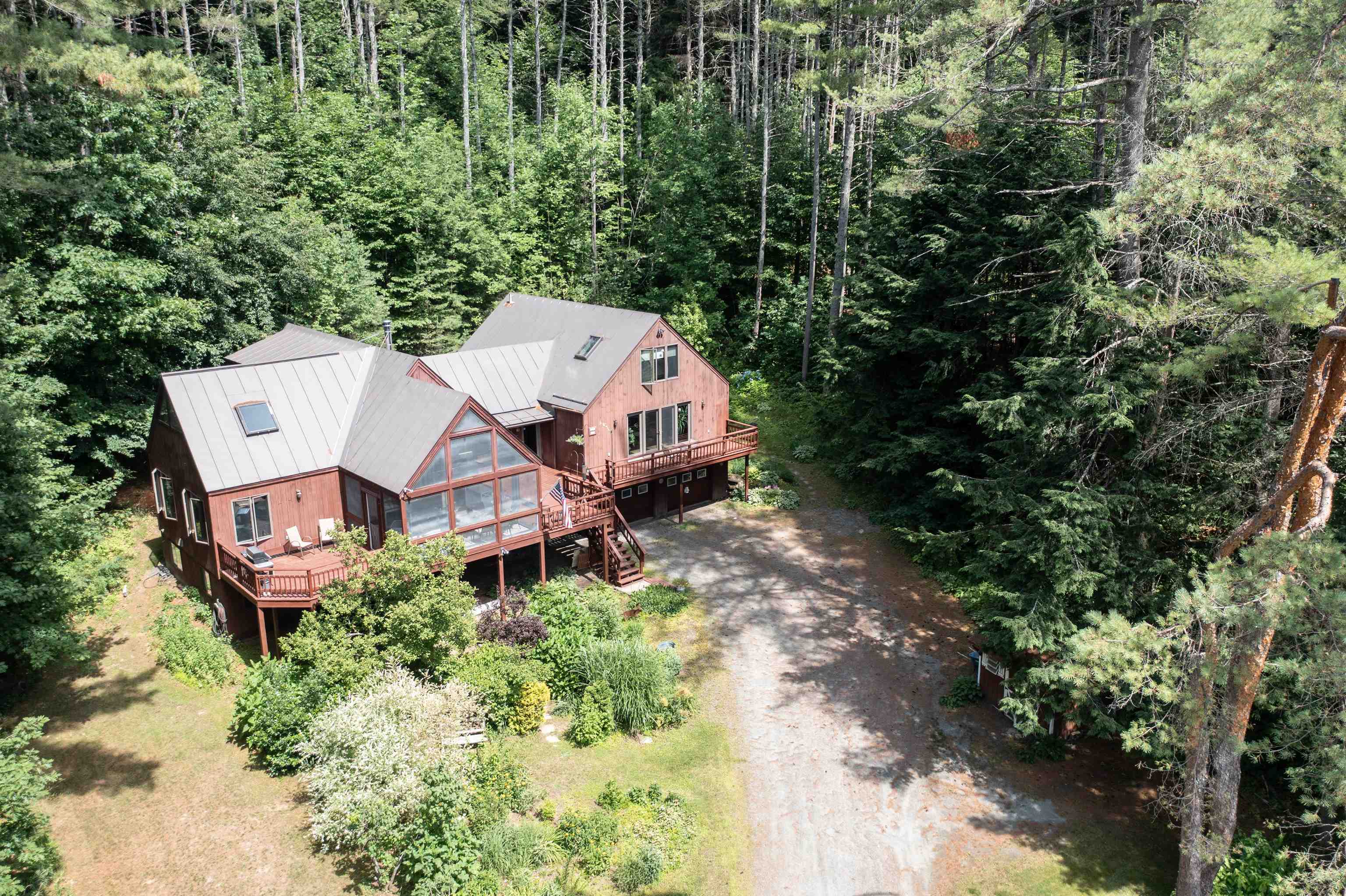 Property Photo:  406 Tichenor Road  VT 05059 